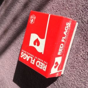 Red Flags Game (card game)